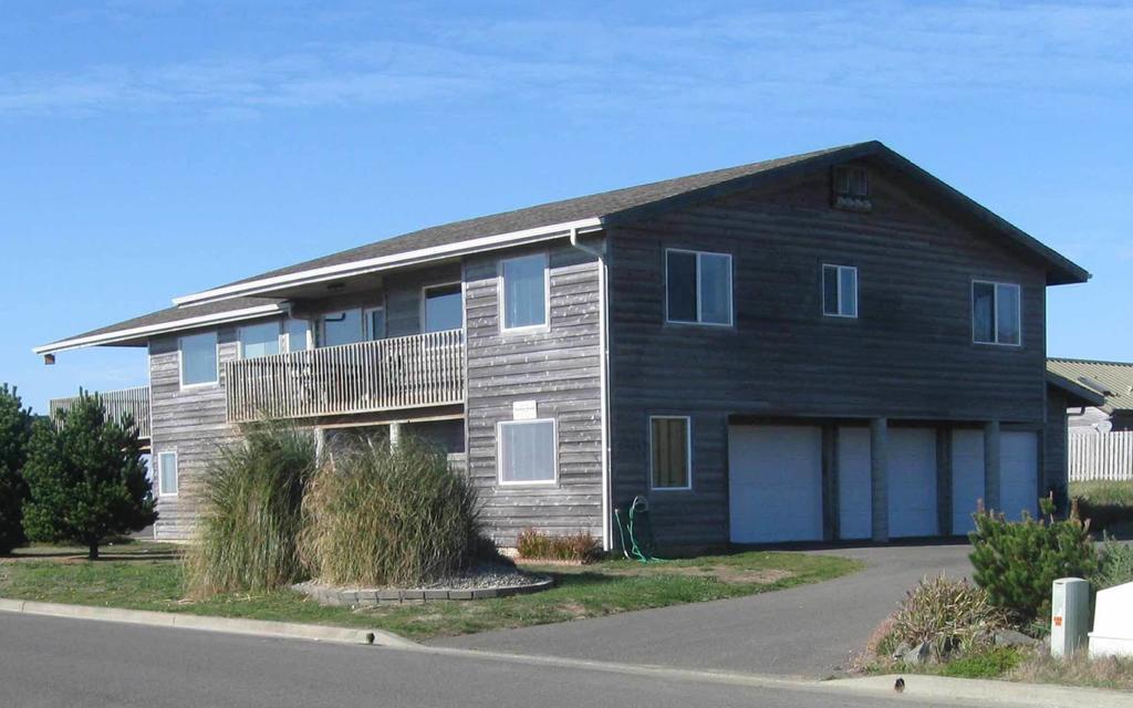 Coquille Point Condo Bandon Room photo